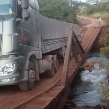Deputado solicita manutenção em ponte que desabou sobre o Rio Anhanduizinho