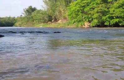 Polícia flagra homem tentando matar a esposa afogada em Três Lagoas