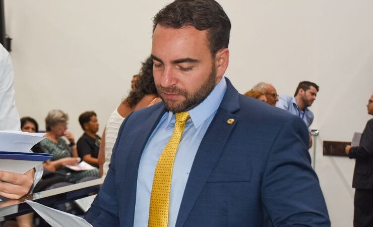 Conectado com a população, deputado João César Mattogrosso destaca trabalho em 2023 por MS