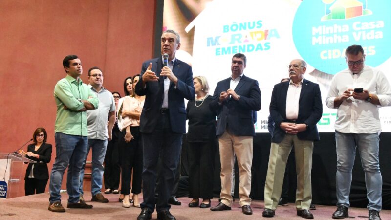 “Ajudar famílias a realizarem o sonho da casa própria é dar dignidade a elas”, diz Paulo Corrêa