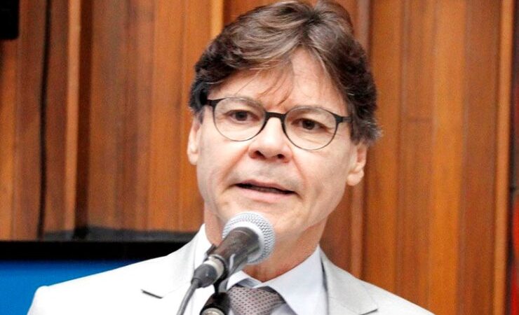 Invasão de privacidade: Paulo Duarte provoca MPE para cumprimento de lei