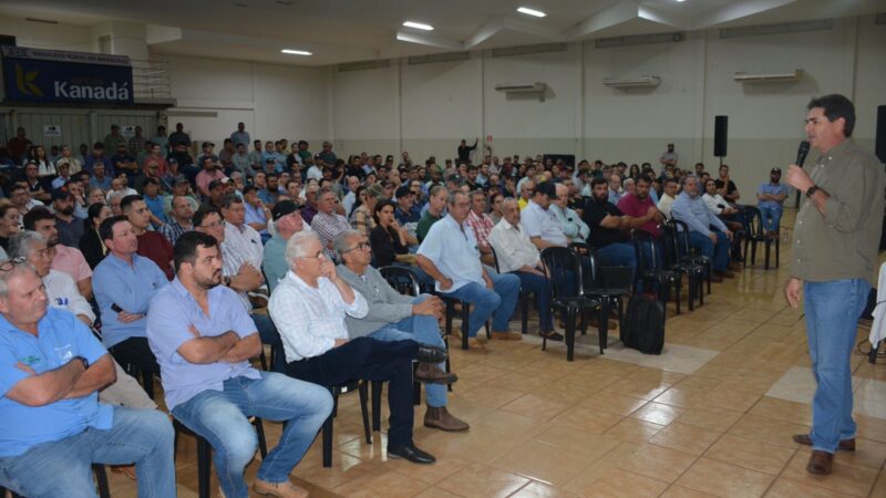 Reunião em Maracaju mobiliza mais de 600 produtores rurais para discutir alongamento de dívidas