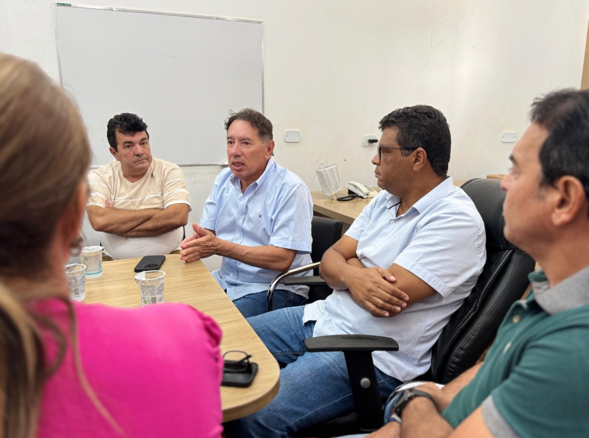 Gerson reforça compromissos com o desenvolvimento de Selvíria em visita ao município