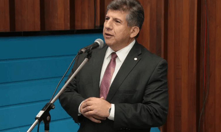 Deputado Lidio Lopes solicita ampliação de leitos hospitalares para a Costa Leste
