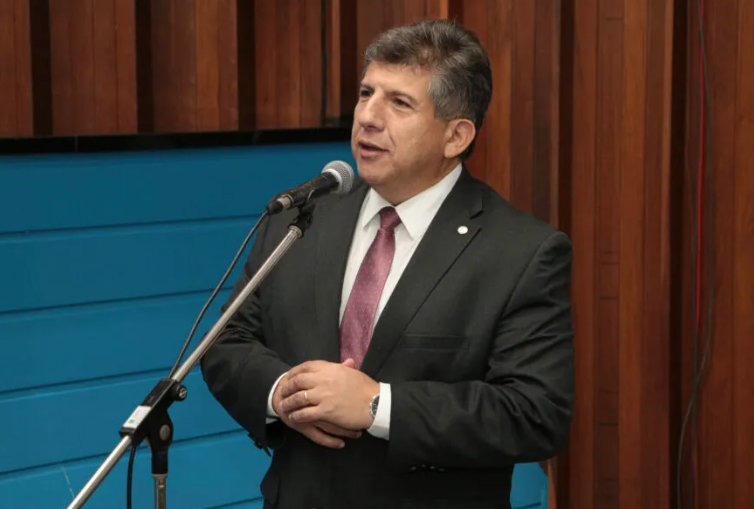 Deputado Lidio Lopes solicita ampliação de leitos hospitalares para a Costa Leste