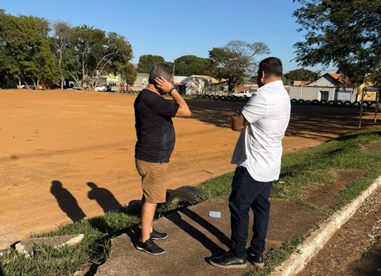 Vereador Silvio Pitu leva o gabinete às ruas e ouve de perto as necessidades da população