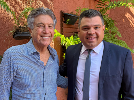 Encontro reforça diálogo político: vereador Silvio Pitu se reúne com ex-vice-governador Murilo Zauith