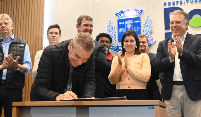 Com Riedel e Tebet, Paulo Corrêa assina convênio de R$ 51,6 milhões para Ponta Porã