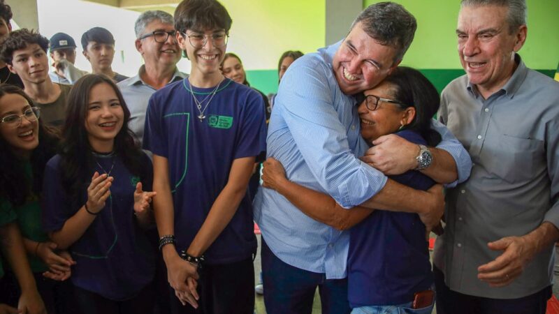 Após indicação de Paulo Corrêa, Riedel inaugura reforma da escola HBL em Cassilândia
