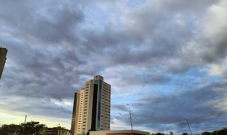 Sem previsão de chuva, tempo ameno predomina em Campo Grande nesta terça-feira