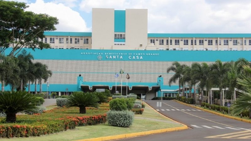 Após beber catuaba e cair da cama, criança é internada em estado grave em Campo Grande