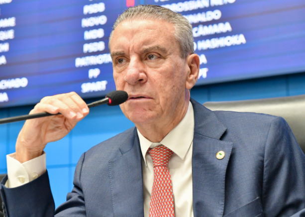 Paulo Corrêa mostra avanço de obras preparatórias para ponte sobre o Rio Apa e Estrada da Ingazeira