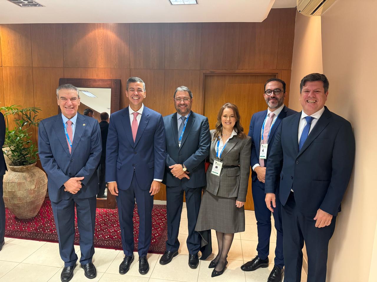 Com presidente do Paraguai e Longen, Paulo Corrêa defende competitividade das indústrias de MS