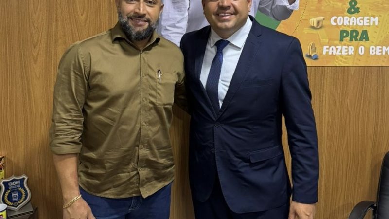 Vereador se reúne com presidente da Funsat para discutir geração de empregos e qualificação profissional
