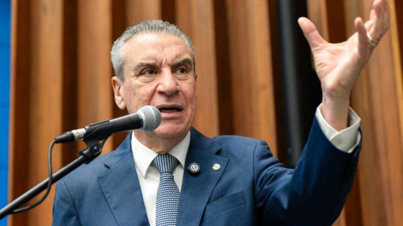 Para proteger laranjais, Paulo Corrêa convoca força-tarefa para “caça às murtas” em MS