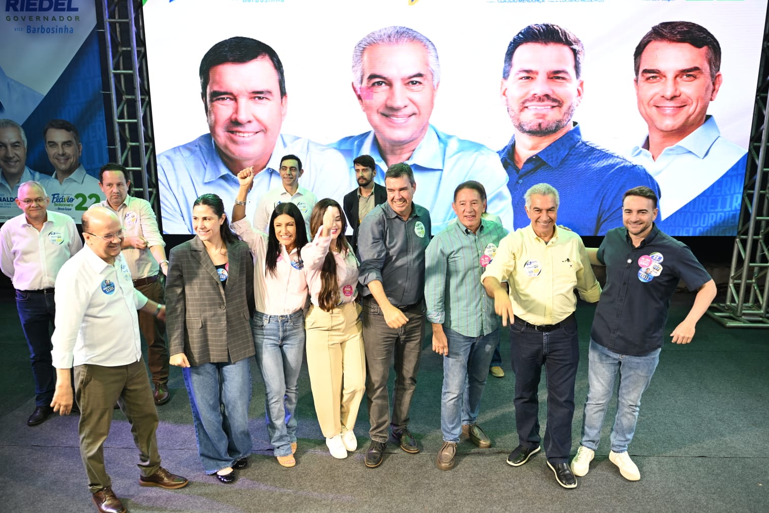 Candidatos apoiados por João César Mattogrosso vencem eleições para Governo, Senado, Câmara e Assembleia
